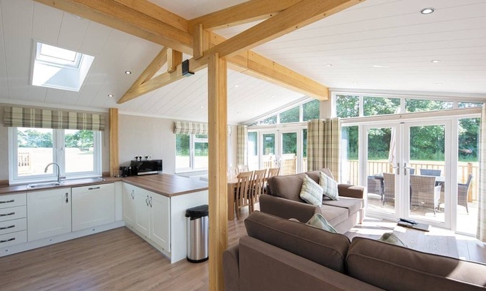 Diss Ski Chalet | Luxury contemporary lodge.