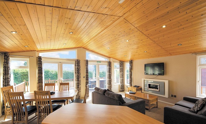 Diss Ski Chalet | Luxury contemporary lodge.