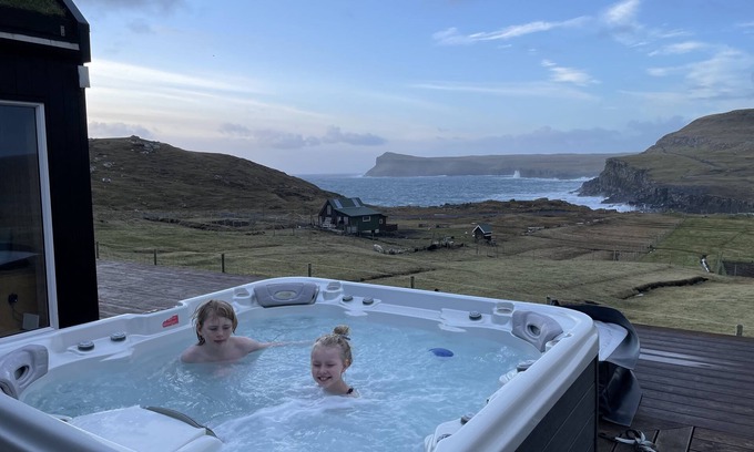 Faroe Islands Cottage | Luxury cottage - in amazing surroundings