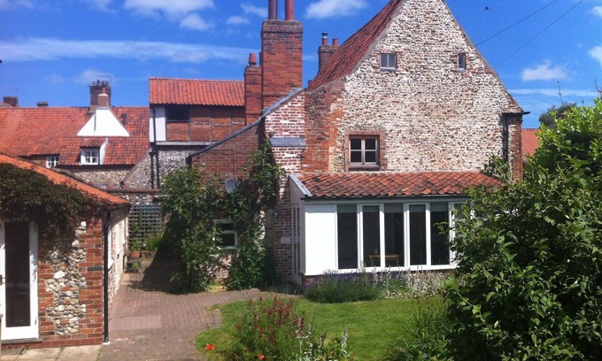 Little Walsingham Cottage | Luxury Cottage in Little Walsingham, ideal for the North Norfolk beaches