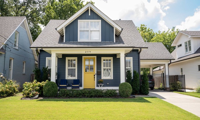 East Memphis House | Luxury Design, Prime Location 2 Minutes from Midtown, Family Fun!