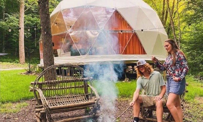 Madisonville House | Luxury Dome Mountain Retreat