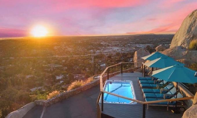 Mount Helix Villa | Luxury Dream Home Stunning 360 Views of SD