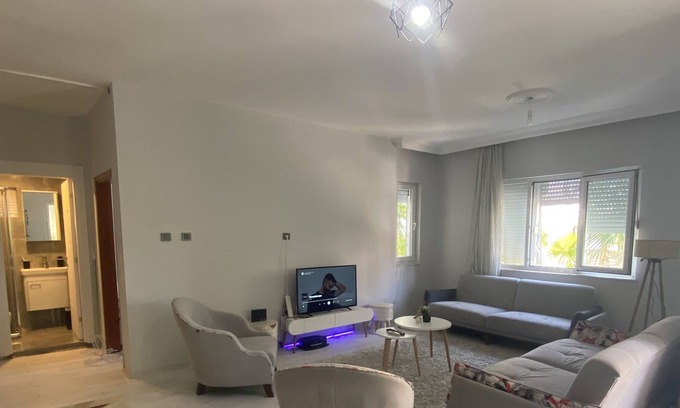 Altnkum Mahallesi House | Luxury Duplex Apartment 200 Meters to the Sea