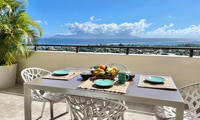 Punaauia Condo | Luxury Eden & SPA - private jacuzzi - Sunset lagoon view - pool - Wifi