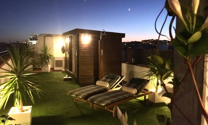 El Puerto de Santa Maria Condo | Luxury Apartment with Private Terrace and Parking. (WIFI)