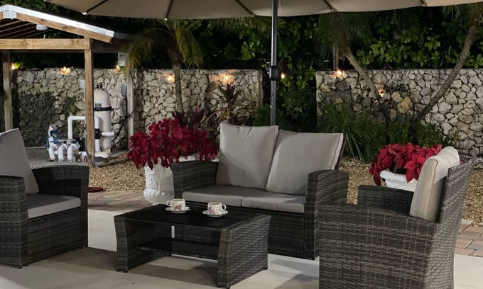 Palmetto Bay House | Luxury Estate In Historic Old Cutler Rd