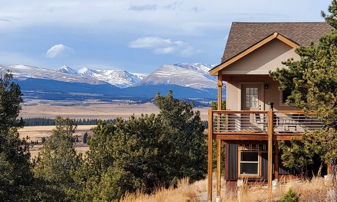 Fairplay House | *Luxury Family Cabin* with Stunning Views and Access to Everything Colorado!