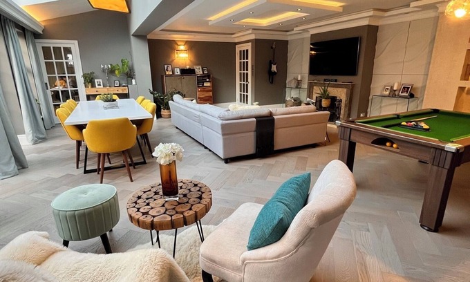 Whyteleafe House | Luxury family home in Surrey, UK with garden, pool table, fireplace & playground