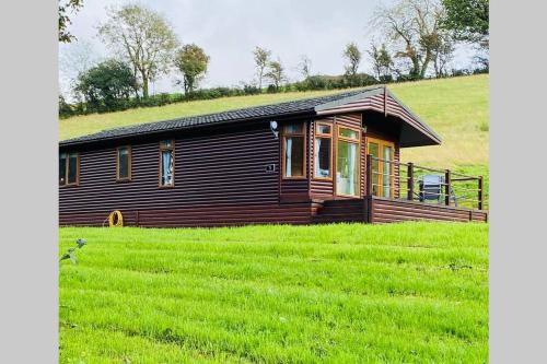 Cowbridge Apartment | Luxury Farm Cabin in the Heart of Wales