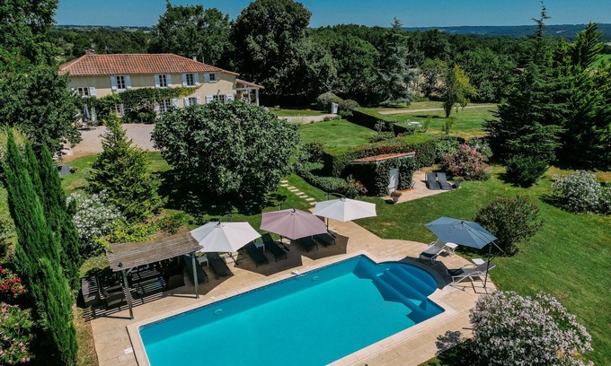 Mont-de-Marrast Other | Luxury farmhouse with private pool and amazing mountain views.