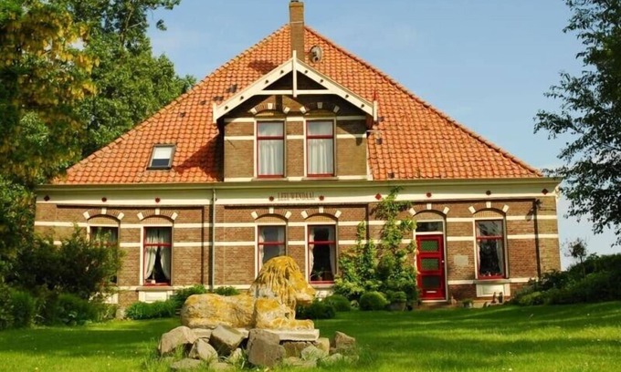 Purmer Other | Luxury farmhouse in rural setting