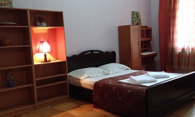 Vera Apartment | Luxury Flat On Barnovi St. 56 (6p)