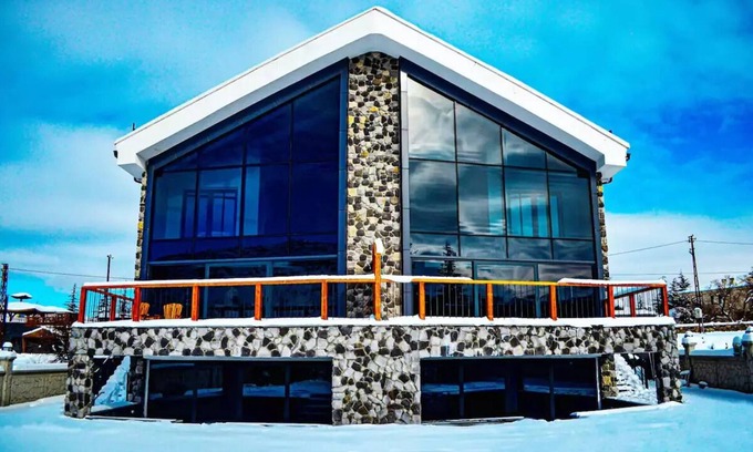 Melikgazi Ski Chalet | Luxury French Ski Chalet near Cappadocia