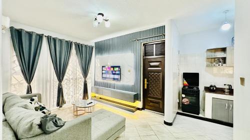 Kampala Apartment | Luxury Fully Furnished 1Bedroom with City View