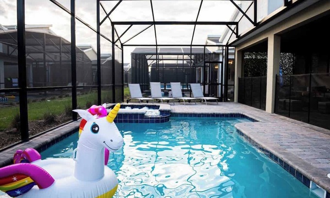 Kissimmee House | Luxury & fun 9BR near Disney Villa