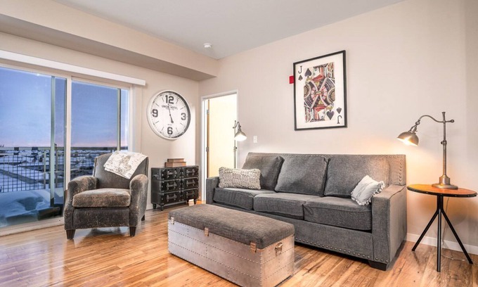 Grand Forks Apartment | Luxury Furnished Apartment