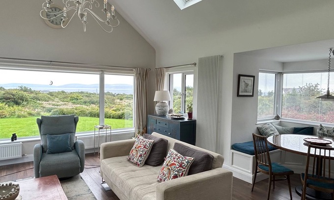 Spiddal House | Luxury Galway Getaway with 5 Bedrooms