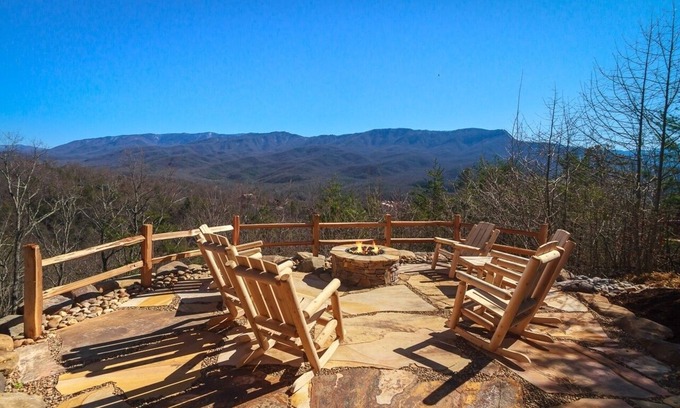 Pittman Center Cabin | Luxury gated log lodge with hot tub, fire pit and views!