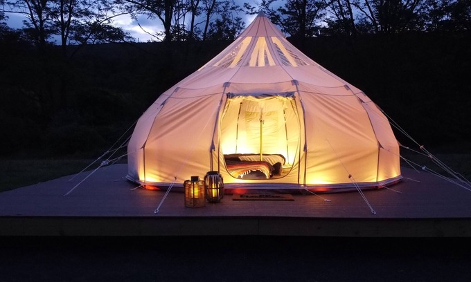 Clearville Resort | Luxury Glamping Yurt at River Mountain-Meadow View