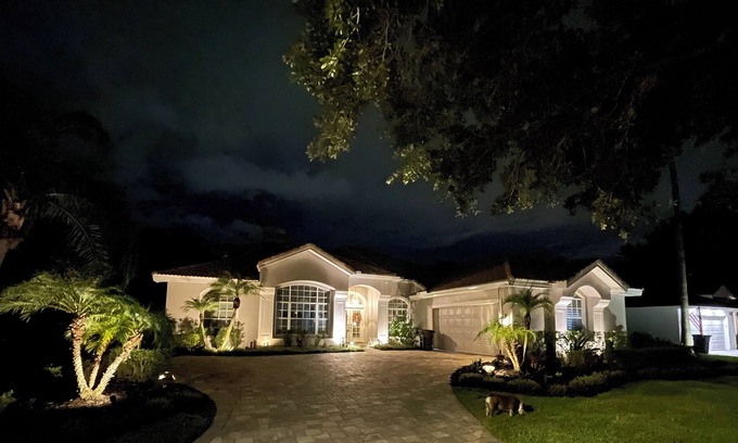 Heathrow House | Luxury Golf Retreat Near Downtown Orlando, Universals, and Disney