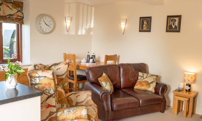 Castle Carrock Cottage | Luxury ground floor cottage with M2 disabled access and 2 dogs welcome