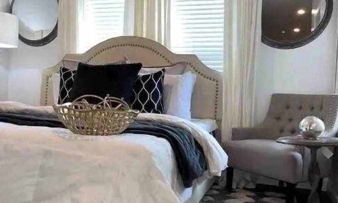 Smyrna House | Luxury Guest Suite