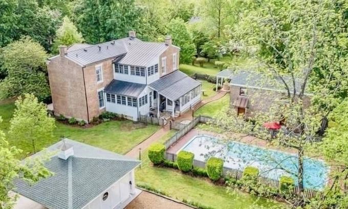 Smyrna House | Luxury Historic Estate with Pool & Hot Tub