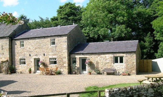 Hexham Cottage | Luxury holiday cottage set in idyllic unique location close to Hadrian's Wall.
