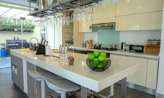 Abu Dhabi Villa | Luxury Holiday House