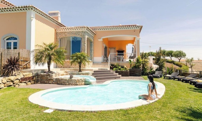 Ferrel Villa | Luxury holidays Villa next to beaches, swimming pool jacuzzi 2 games room
