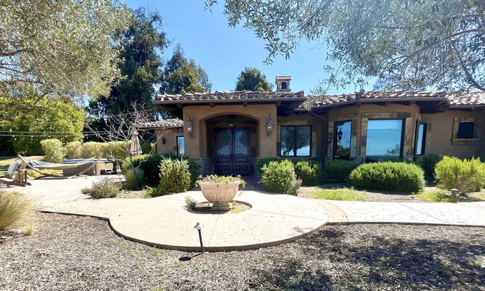 San Diego House | Luxury Home on Secluded Ranch, near beaches and hiking