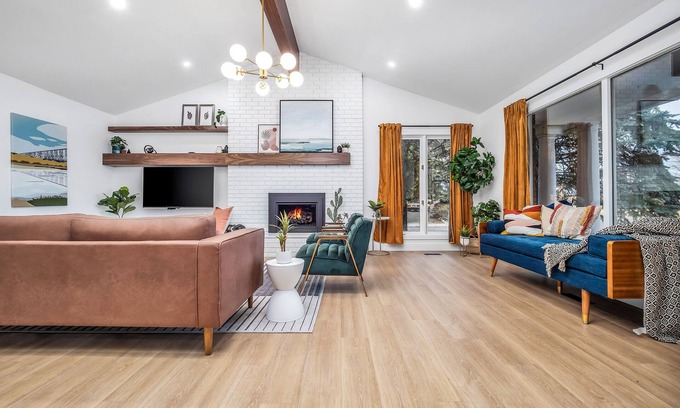 Lethbridge House | Luxury home with pool & hot tub