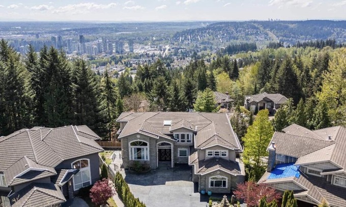 Westwood Plateau House | Luxury home with stunning view over 6000 sq.ft. 6 bedrooms, 4.5 bath, 1 den.