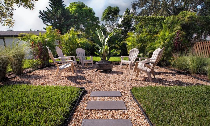 Port Saint Lucie House | Luxury Home with Backyard Oasis near 12 min to Beach.