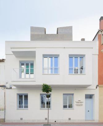 El Moncayo Apartment | Luxury Houses La Mar de Bonita