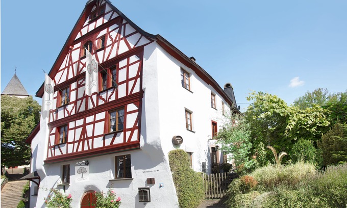 Bullay House | Luxury house with wellness area on the Moselle for 15 people, pet-friendly!