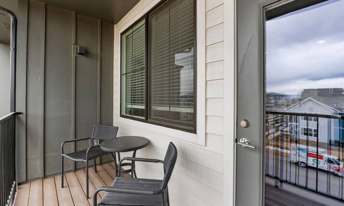Dupont Apartment | Luxury in East Denver