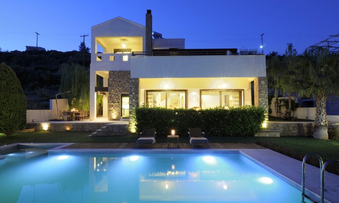 Theologos Villa | Luxury in Theologos,Malesina,pool,view,90min from Athens.For demanding guests!