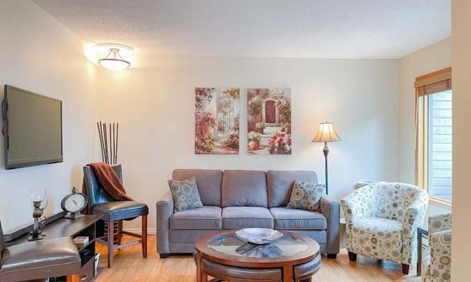 East Kootenay Ski Chalet | Luxury in the mountains at Radium Villas