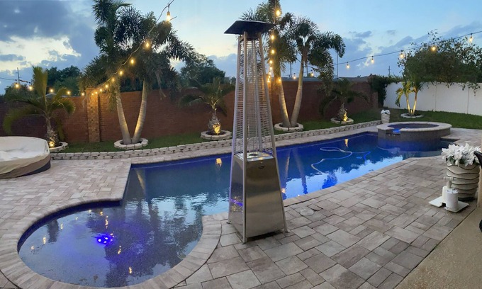 Edgewood House | Luxury in the Heart of Orlando!