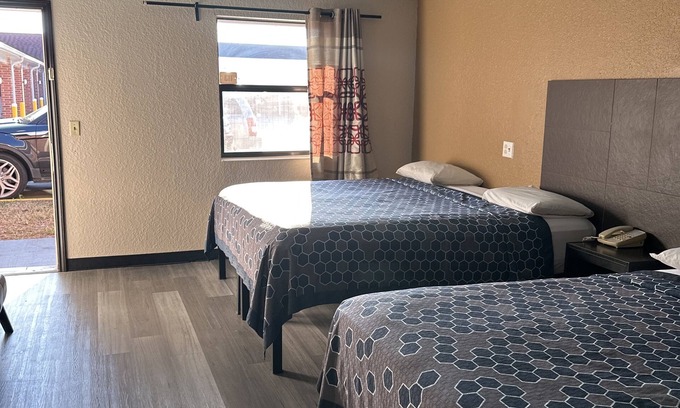 Greater Fondren Southwest Hotel | Luxury Inn and Suites