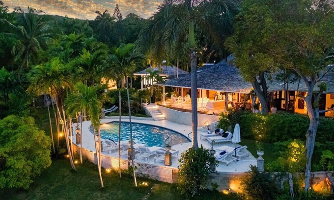 Tryall Villa | Luxury Jamaican Villa Overlooking Caribbean Sea