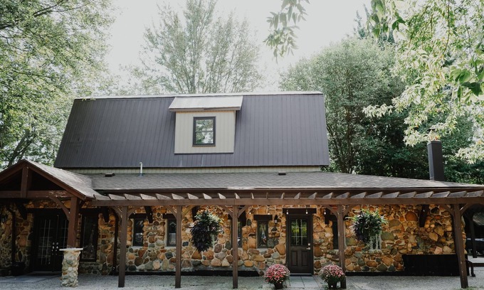 Kingsville House | Luxury Kings Heritage House