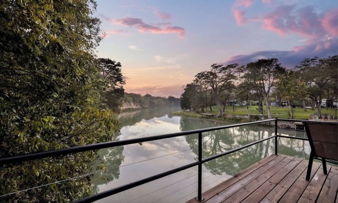 Seguin House | Luxury Lakefront Oasis With Boat Dock-firepit