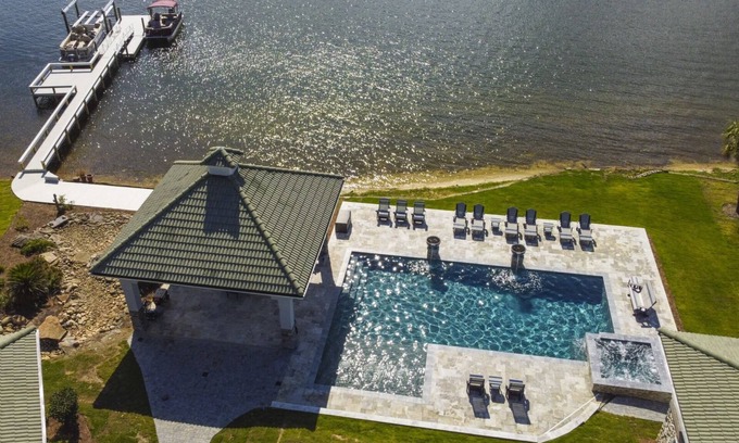 Lake Murray of Richland House | Luxury Lakefront Retreat Private Dock & Stunning Views!