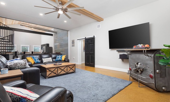 Pottsboro House | Luxury Lakehouse Private Group Getaway For The Whole Family