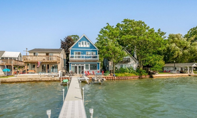 Whitmore Lake House | Luxury Lakeside Oasis - king bed! Sleeps 8.