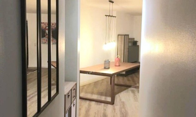 Gasperich Apartment | Luxury Large 4 Beds, 3 Balconies, 110 m2 - Parking