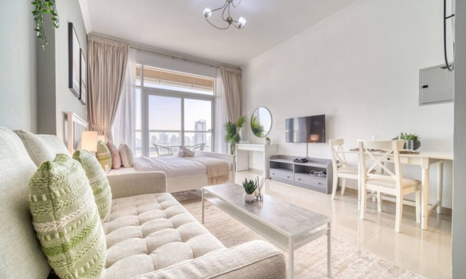 Madinat Zayed Apartment | Luxury Living Apartment in Siraj Tower Arjan Dubailand